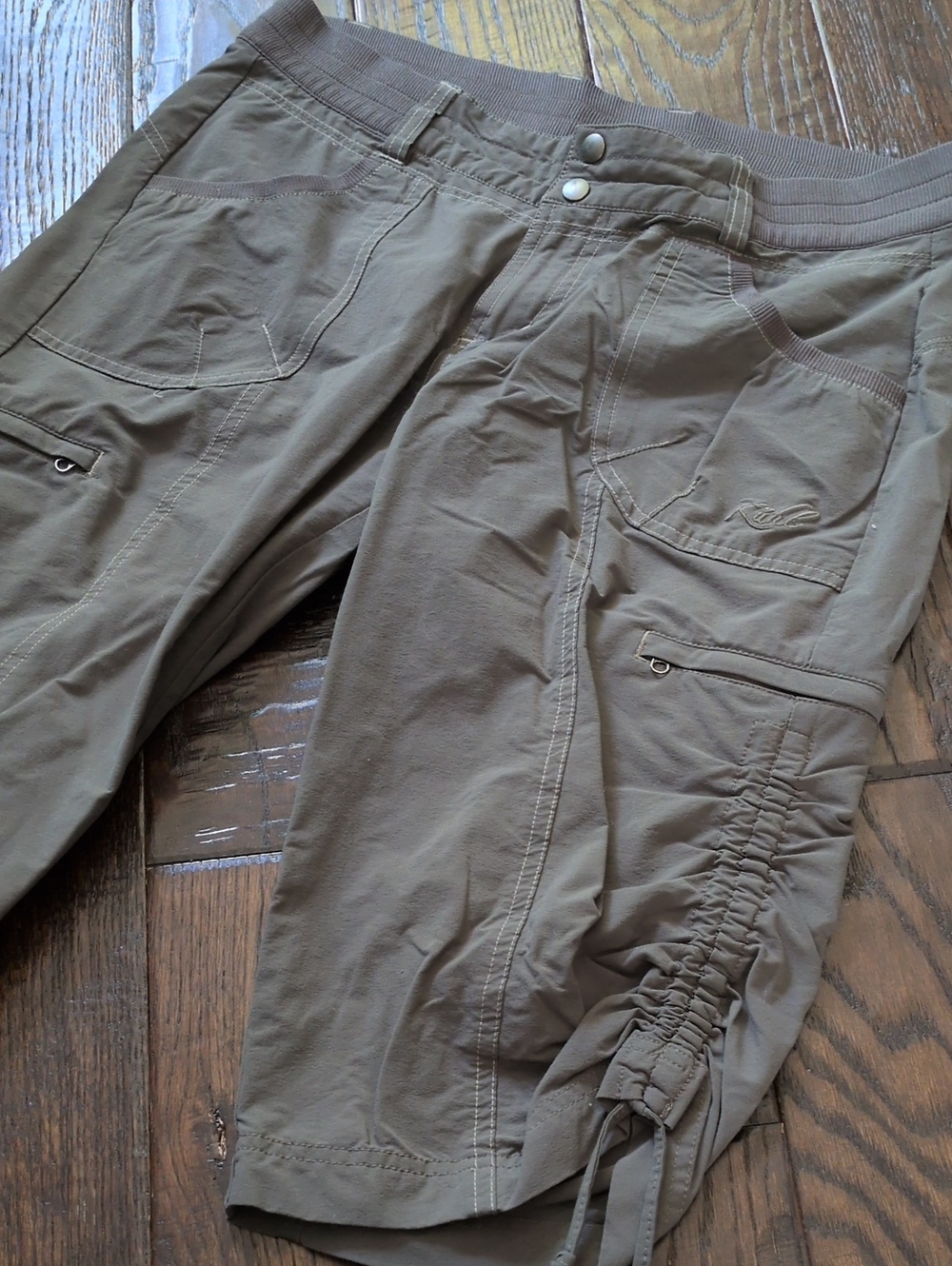 KUHL I Olive Drab Green Cargo Knee-Length Hiking Outdoor Shorts, 10